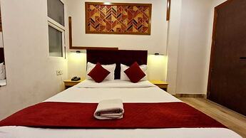 Hotel Silver Saffron Peeragarhi