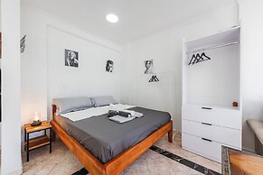 Seaview Charm Studio