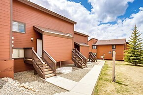 Fraser Mountain Retreat w/ Resort Amenities!