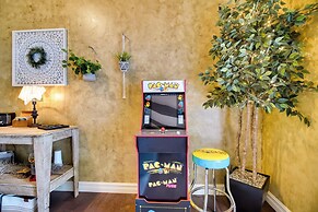 On-site Lake Access: Group Getaway in Afton