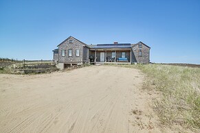 Nantucket Beach House w/ Ocean Views Near Town!