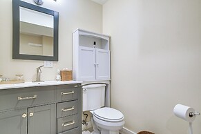 Nantucket Beach House w/ Ocean Views Near Town!