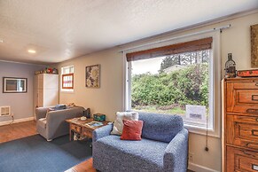 Quaint Tillamook Getaway Near Netarts Bay!