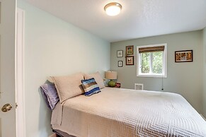 Quaint Tillamook Getaway Near Netarts Bay!