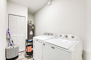 Inviting Palmetto Condo: 11 Mi to Beach!