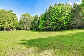 Cardinal Pines Cabin on 8 Acres - Dog Friendly!