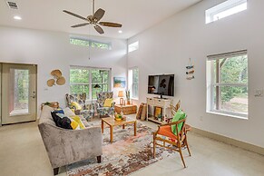 Tranquil Retreat: Half-mi to Cedar Creek Reservoir