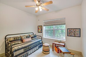 Tranquil Retreat: Half-mi to Cedar Creek Reservoir