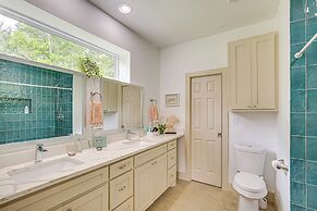 Tranquil Retreat: Half-mi to Cedar Creek Reservoir