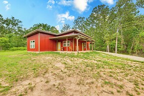 Tranquil Retreat: Half-mi to Cedar Creek Reservoir