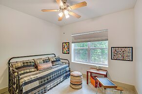 Tranquil Retreat: Half-mi to Cedar Creek Reservoir