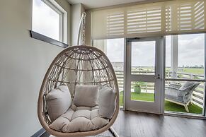 Lake Charles Retreat w/ Fireplace Near Casinos!