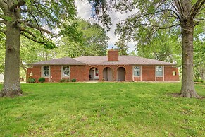 Peaceful Garden City Getaway w/ Grill & Fire Pit