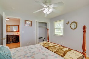 Peaceful Garden City Getaway w/ Grill & Fire Pit
