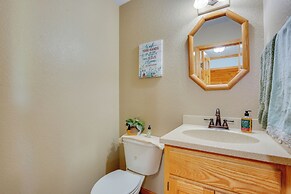 Peaceful Garden City Getaway w/ Grill & Fire Pit