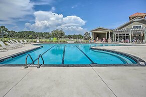Pool Access & 11 Mi to Beach: Calabash Condo!
