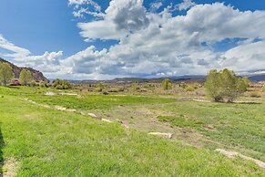 Near Trail: Dtwn Eagle Ranch Condo w/ Balcony