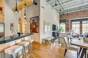 Near Trail: Dtwn Eagle Ranch Condo w/ Balcony