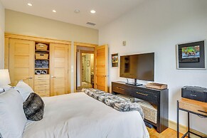 Near Trail: Dtwn Eagle Ranch Condo w/ Balcony