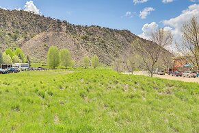 Near Trail: Dtwn Eagle Ranch Condo w/ Balcony