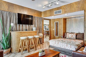 Oro Valley Retreat w/ Pool & Breathtaking Views!