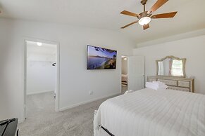 Family-friendly Indianapolis Home w/ Fenced Yard