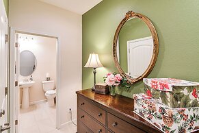 16 Mi to Lake Tahoe: Carson City Townhome