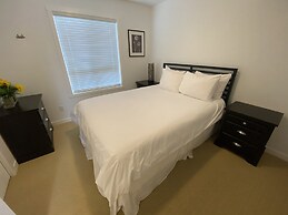 La Casa Lakeside Resort