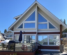 La Casa Lakeside Resort