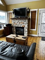 La Casa Lakeside Resort