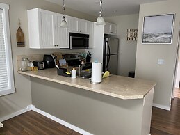 La Casa Lakeside Resort