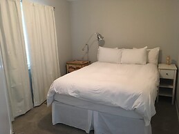 La Casa Lakeside Resort