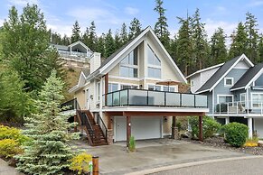 La Casa Lakeside Resort