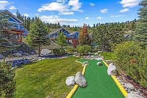 La Casa Lakeside Resort