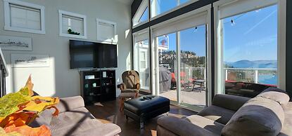 La Casa Lakeside Resort