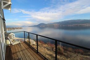 La Casa Lakeside Resort