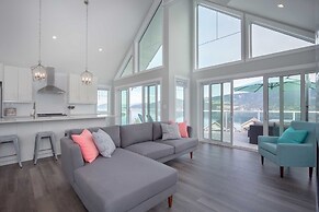 La Casa Lakeside Resort