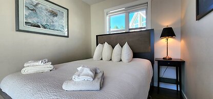 La Casa Lakeside Resort