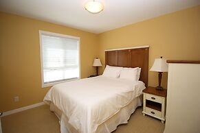 La Casa Lakeside Resort