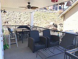 La Casa Lakeside Resort