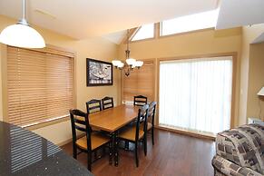 La Casa Lakeside Resort