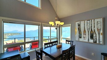 La Casa Lakeside Resort