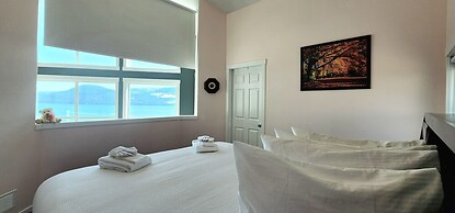 La Casa Lakeside Resort