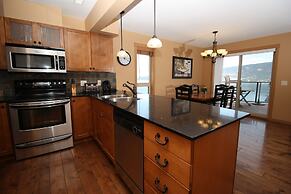 La Casa Lakeside Resort