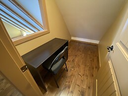 La Casa Lakeside Resort