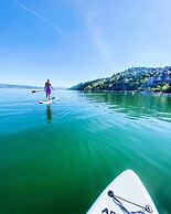 La Casa Lakeside Resort