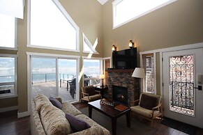 La Casa Lakeside Resort