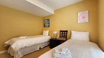 La Casa Lakeside Resort