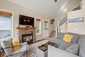 La Casa Lakeside Resort