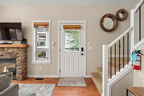 La Casa Lakeside Resort